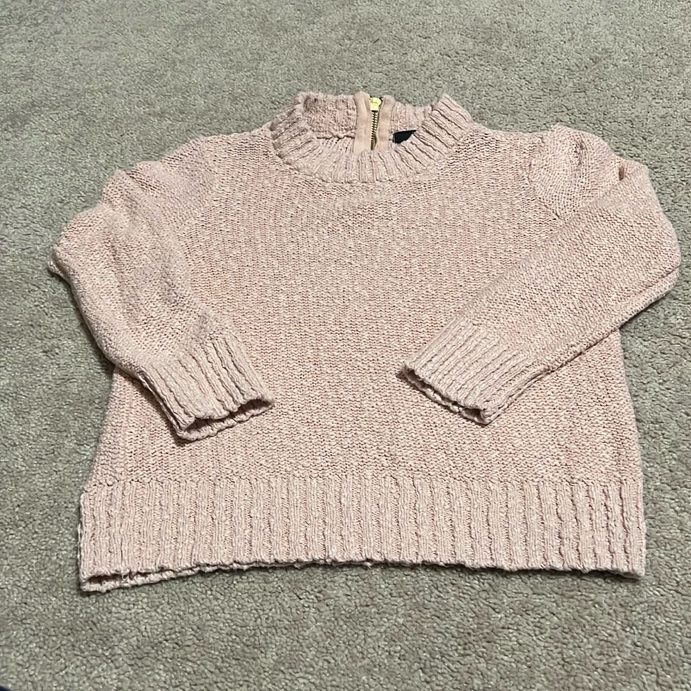 🌺 H&M pink sweater Size XS